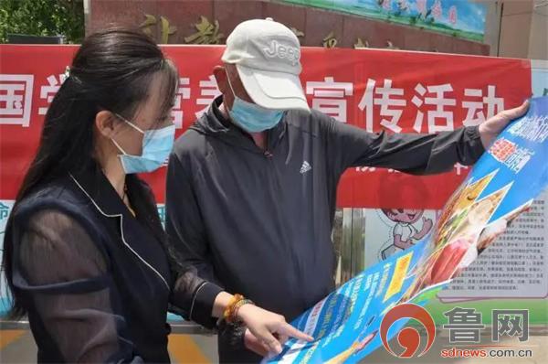 合理膳食，健康同行——营养健康咨询活动走进校园与社区